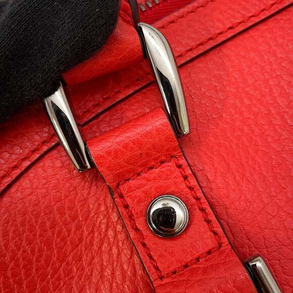 GUCCI Authentic Brown Leather Shoulder Bag - Picture 9 of 16